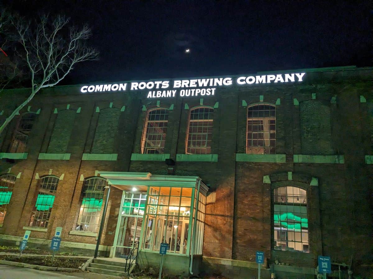 Entrance to Common Roots Brewing Company-Albany Outpost.