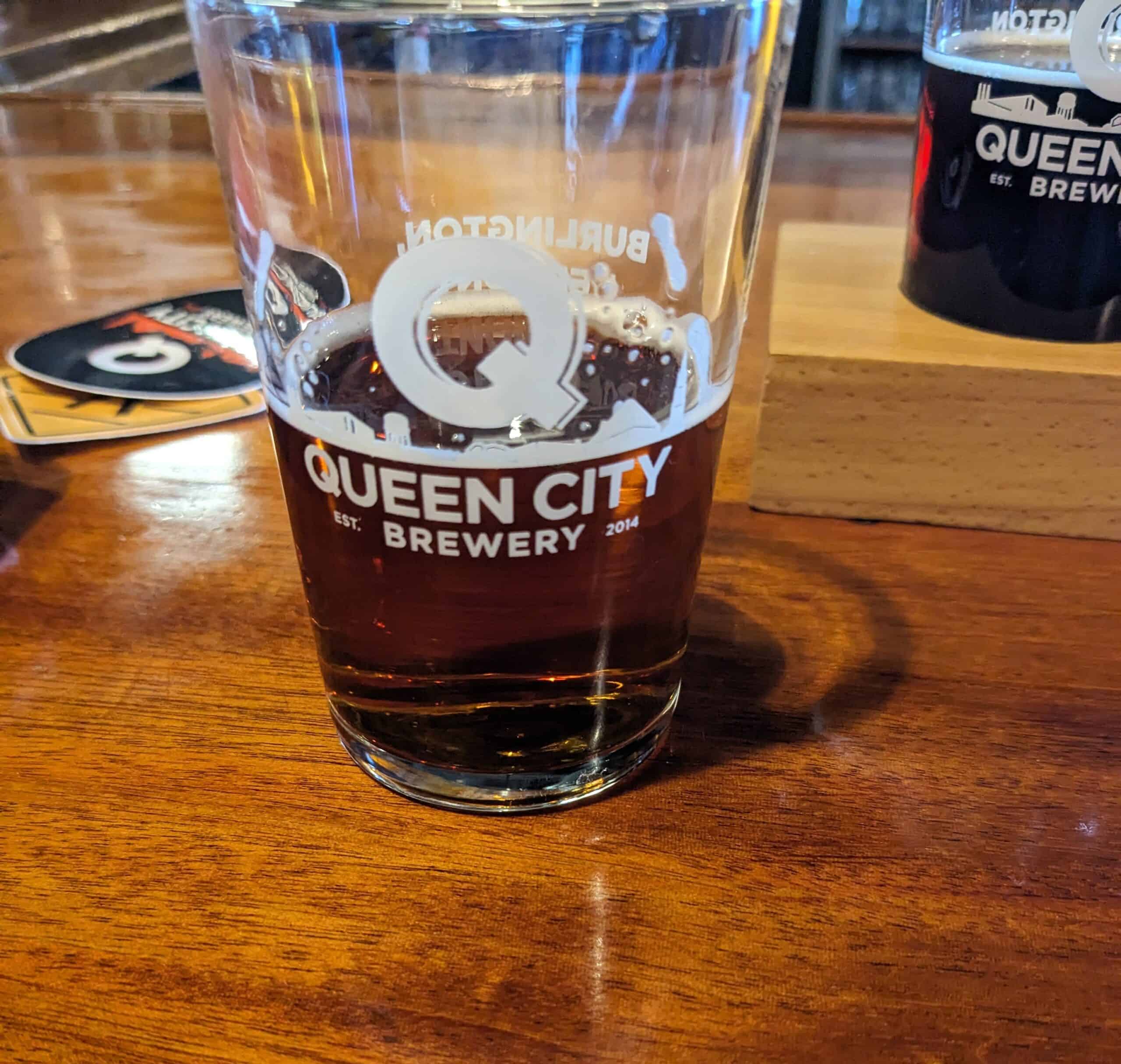 A short pour of scotch ale.